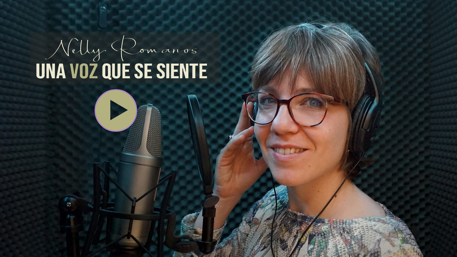 Nelly Romanos, locutora publicitaria